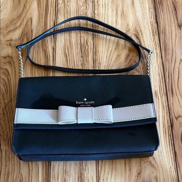 kate spade Handbags - Kate Spade Black and Cream Shoulder Bag with Bow